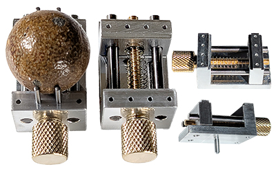 EM-Tec PV26 precision vise for up to 26mm samples, standard pin